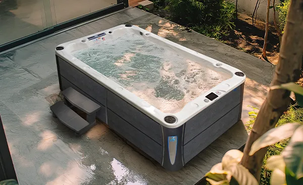 Deck Series Manhattan Beach hot tubs for sale